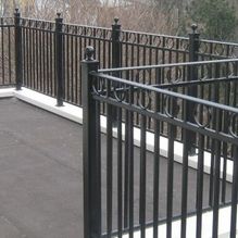 Metal railings / balustrade